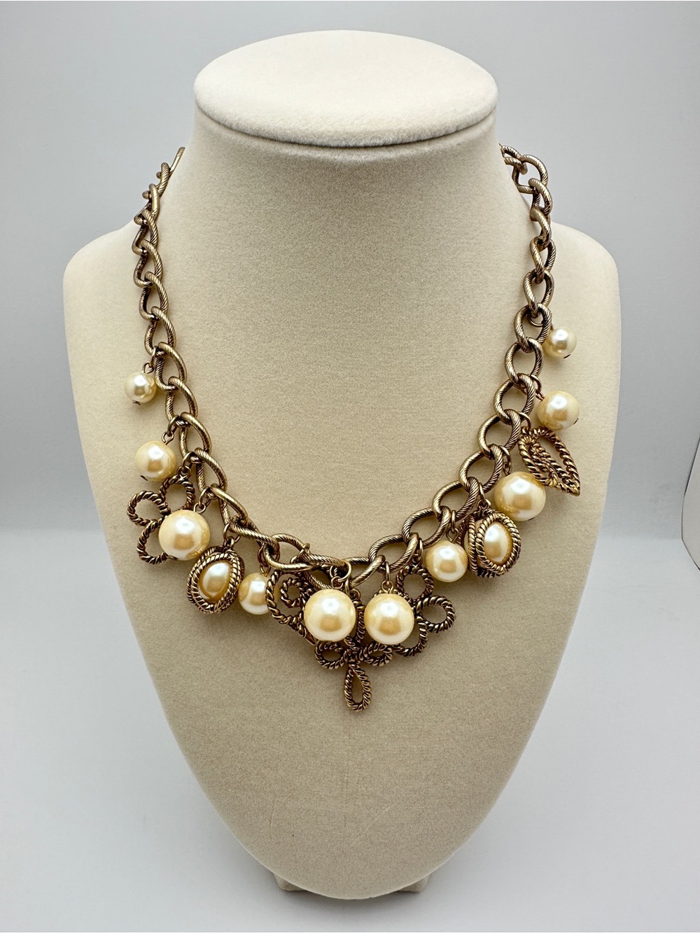 Vintage-Inspired Gold Pearl Statement Necklace